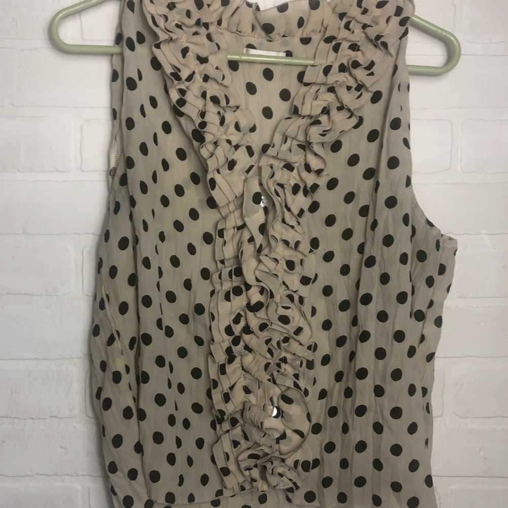 jaipur large high low tan polka dot ruffle v neck